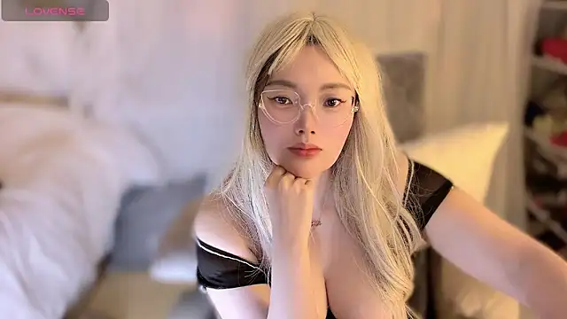 Amaya-yooo-36D's cam snapshot