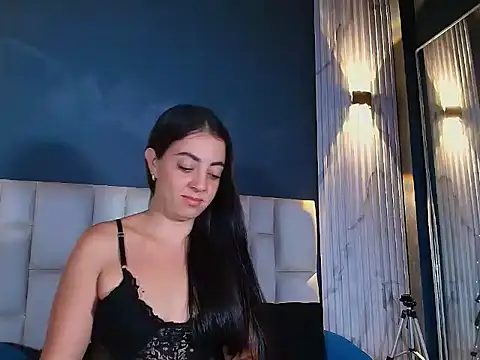 CORAL_FOX's cam snapshot