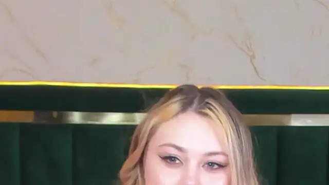 rosal1a's cam snapshot