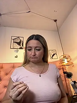 antonella87's cam snapshot