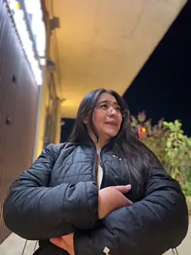 vaneelee's cam snapshot