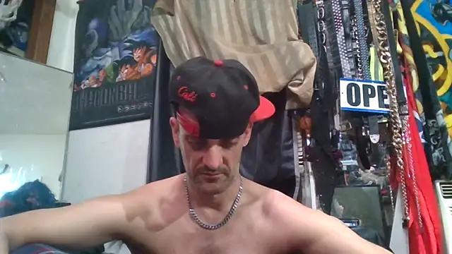 slinginbigD's cam snapshot