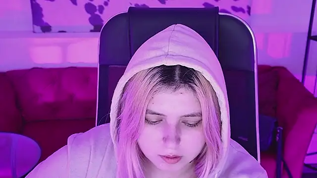 DiaAngell's cam snapshot