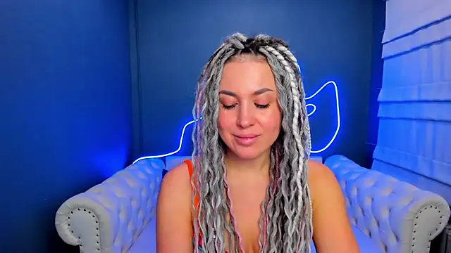 rock_n_roxy's cam snapshot