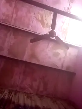 TINASONI's cam snapshot