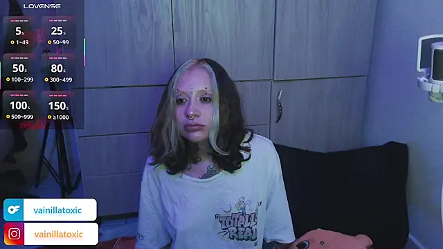 vainilla_doll's cam snapshot