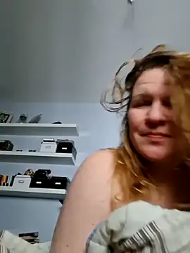 less-is-moore live sex cam