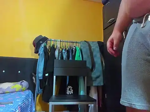 gainer_chubby_hot live sex cam