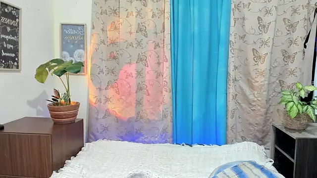 Angel_White25 live sex cam