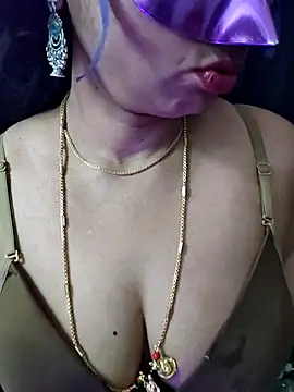 sesiteluguammayi's cam snapshot