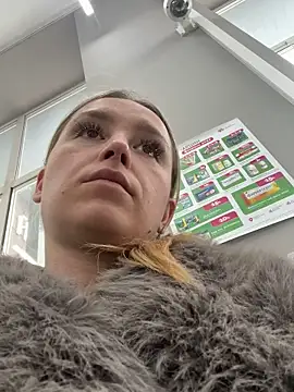 StasyWood live sex cam