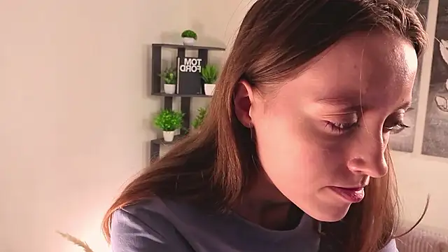 NenaWord's cam snapshot