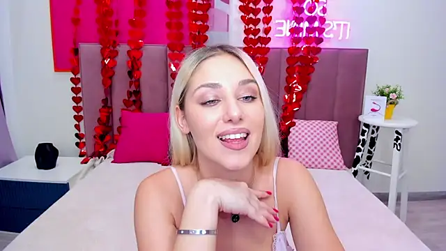 MIla_Stunning's cam snapshot