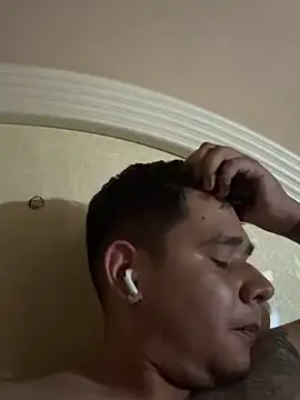 ghandia_2205 live sex cam