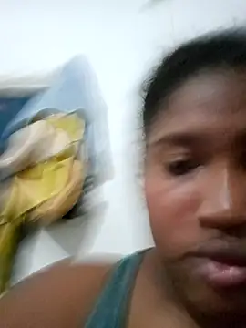 bubygrandes's cam snapshot