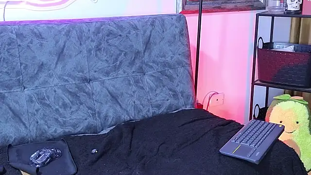 MightyLaura1 live sex cam