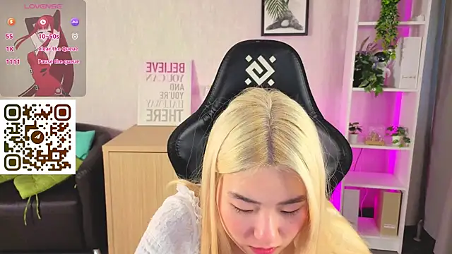 Aisi_18's cam snapshot