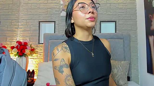 LanaRouse's cam snapshot