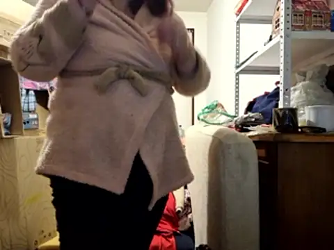 Samantha_Squirt@xh live sex cam