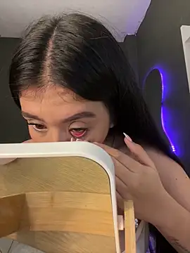 alhaana_'s cam snapshot