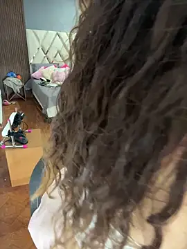 lana_rousse01's cam snapshot