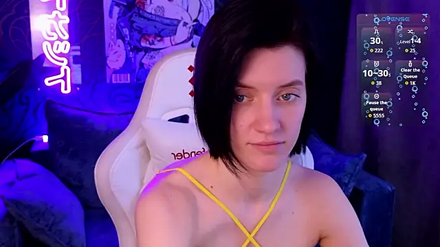 roxy_riot_'s cam snapshot