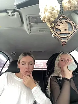 StasyWood live sex cam