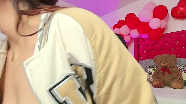 Ashleyevanz live sex cam