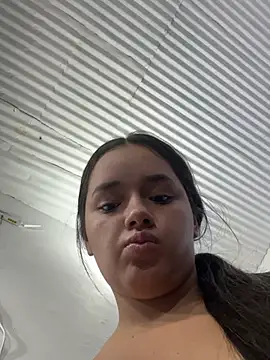 Luciaparker03's cam snapshot