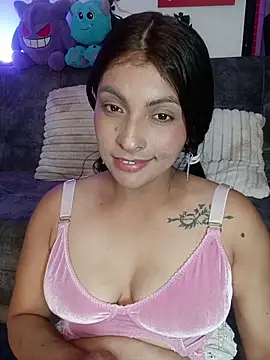 Fox_Roxxan's cam snapshot