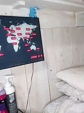 Gatithaaa's cam snapshot