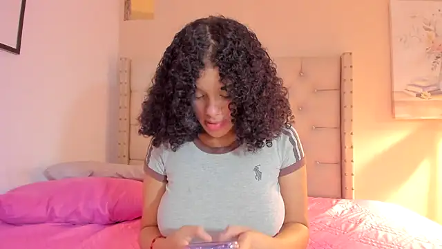 vanesasexyhot21's cam snapshot