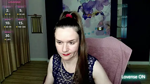 AriaGray's cam snapshot