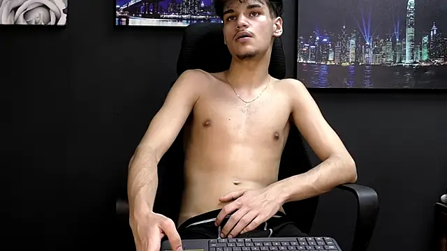 KevinnSpice live sex cam