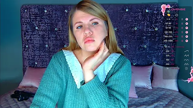 NoraBigAss live sex cam