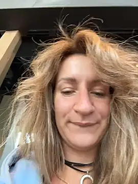 EvvaMur live sex cam