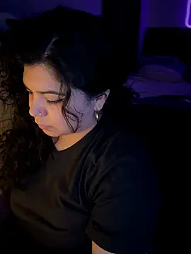 kimmiakiss22 live sex cam