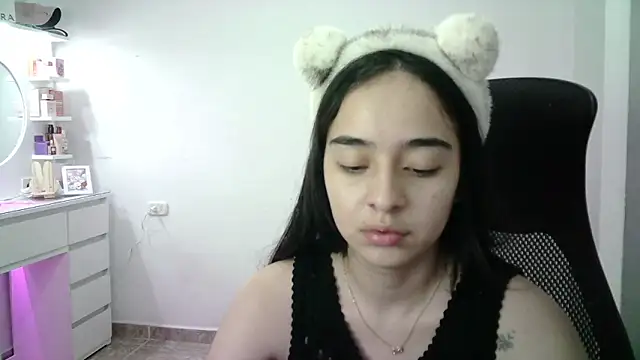 aineangeel's cam snapshot