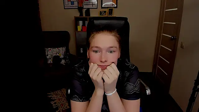 _fiona_Love live sex cam