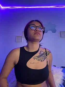 Daliila_11's cam snapshot