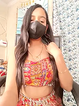 Parinaaz18 live sex cam