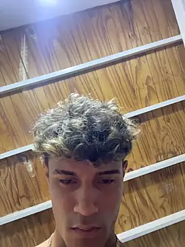 meliodas_23cm live sex cam