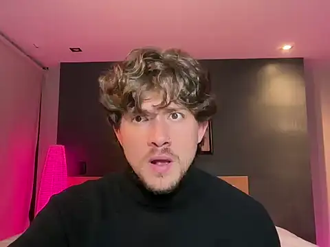 mcklister_kinky_feets's cam snapshot