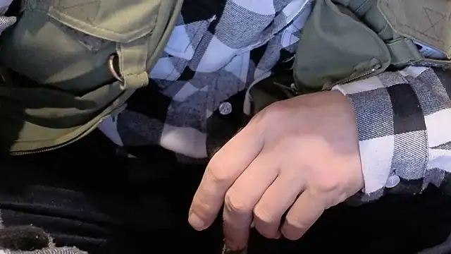 loverboyxxx69 live sex cam