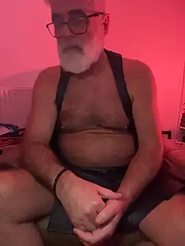 LeatherSdaddy's cam snapshot