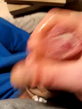 lambi123's cam snapshot