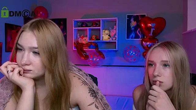 playful_sophie live sex cam