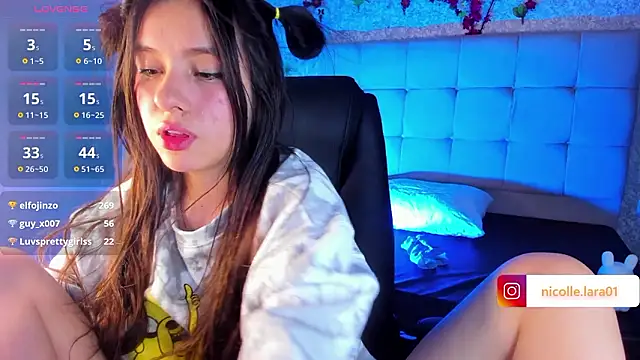 Kitty_Rose_CS's cam snapshot