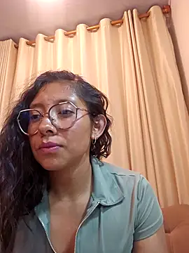 Camila_Lopez1's cam snapshot