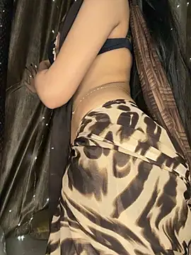 KARISHMA-STRIP's cam snapshot